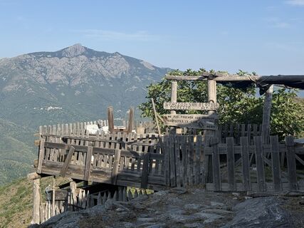 Fotografija s spletne strani Wolfhelmut na poti