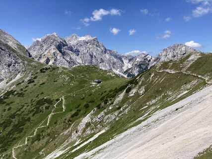 Fotografia z Helena Korosec na trase