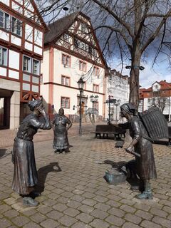 Die Marktweiber auf dem Rotenburger Marktplatz