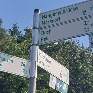 Abzweig vom Schinderhannes-Radweg zur Geierlay
