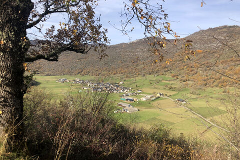 Blick auf das Dorf Balagué