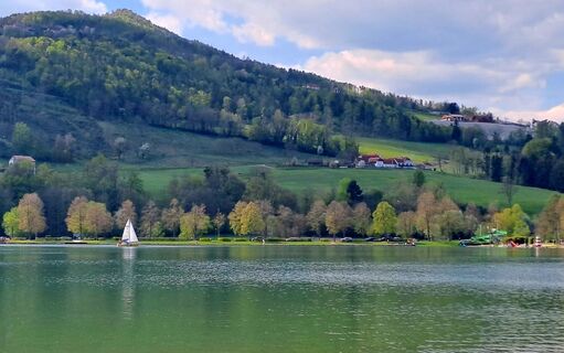 Fotografija s spletne strani zirberl na poti