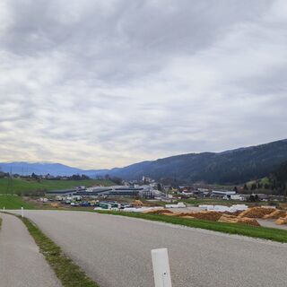 Fotografia z Sonja Enzenhofer na trase