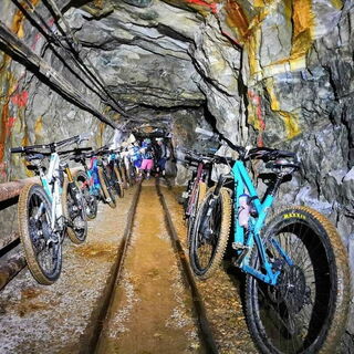 Im Inneren der Gianna-Mine (Scopriminiera)