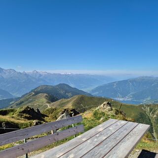 Sitzbankerl direkt am Statzerhaus