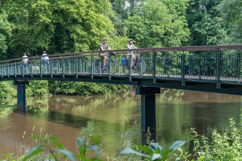 Telgte_Emsbrücke östlich Emstor_CC-BY-SA-MaximilianSemsch_EmsRadweg.jpg