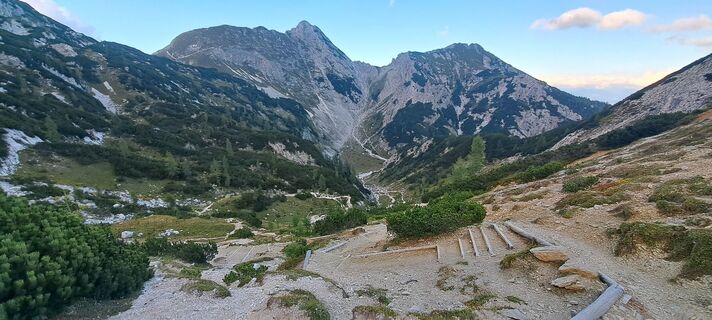 Fotografija s spletne strani Ales Grmsek na poti