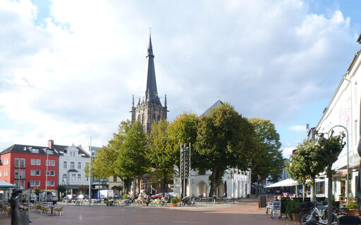 Marktplatz und St. Lambertus in Erkelenz
