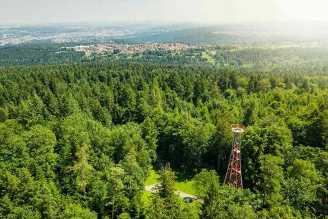 Blick von höchsten Punkt Pforzheims über alles Täler hinweg.