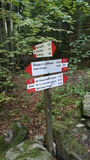 Foto van lorenzo lunardi langs de tour