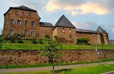 Burg Untermaubach