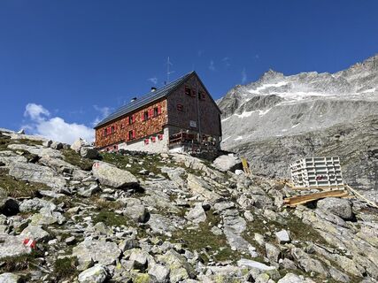 barmerhuette-c-dr.-andreas-spittler-min.jpeg