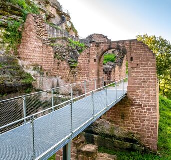 Eingang Burgruine Meistersel