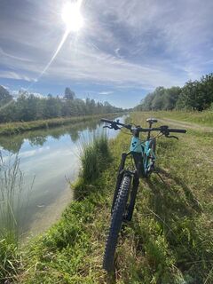 Foto van Sven Krieblin langs de tour