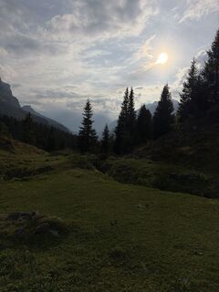 Fotografija s spletne strani Maya Stalder na poti