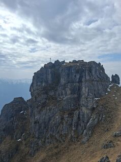 Zdjęcie z Marco Pezzuolo wzdłuż trasy