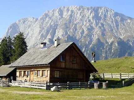 Jochalm mit dem Reißkofel