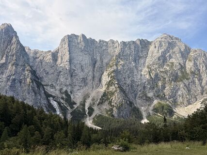 Fotografie z Hans Peter Gröchenig na trase
