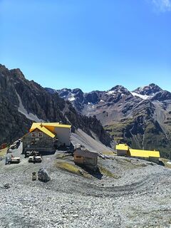 Fotografija s spletne strani Gabriele Ravasi na poti