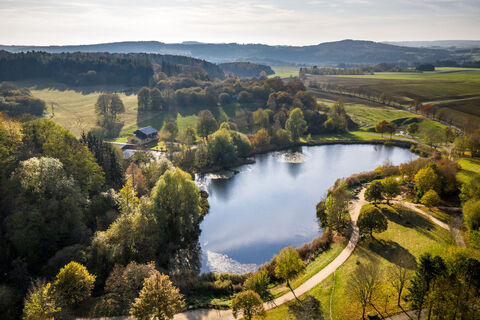 Der Kalkeifel-Radweg führt durchs idyllische Bolsdorfer Tälchen