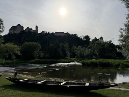 Fotografija s spletne strani Schaali na poti