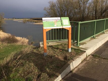 Aland-Brücke mit Blick auf Schnackenburg