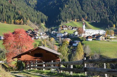 Blick von der "Schade" auf Maria Luggau