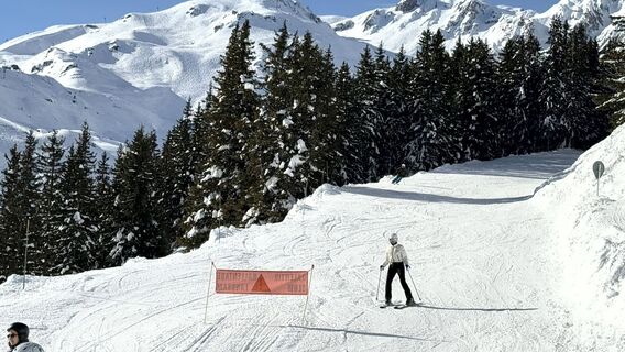 Fotografija s spletne strani Alexandru Cràciun na poti