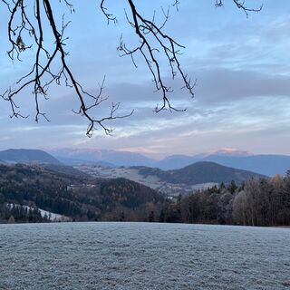 Blick auf Rax und Schneeberg