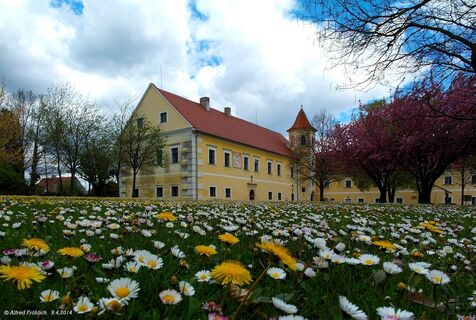 Schloss Atzenbrugg