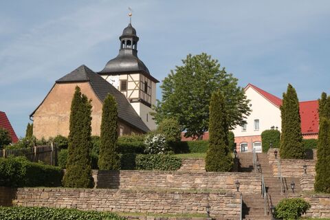 Kirchenanhöhe in Wettelrode