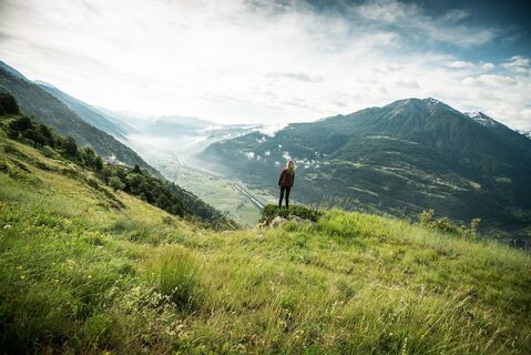 Ausblick auf das Oberwallis oberhalb Erschmatt
