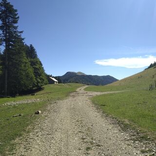 Blick auf den Grand Colombier von der Grange Fallavier aus