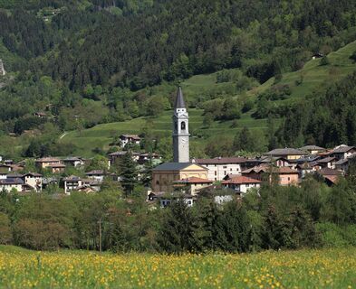 Tiarno di Sotto im Frühling