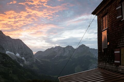 Karwendel Falkenhütte_Tirol Werbung_Schwarz Jens_Vomp-5.jpg