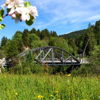 Holzweltobjekt "Kaindorfbrücke, St. Georgen ob Murau"