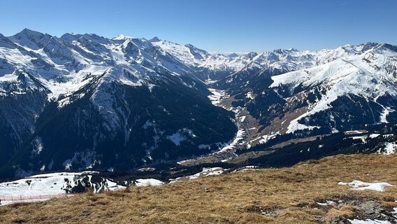 Foto von Su Geyersbach entlang der Tour