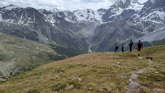 Zdjęcie z Andreas Schlosser wzdłuż trasy