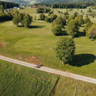 Mountainbiker beim Golfplatz Böhmerwald
