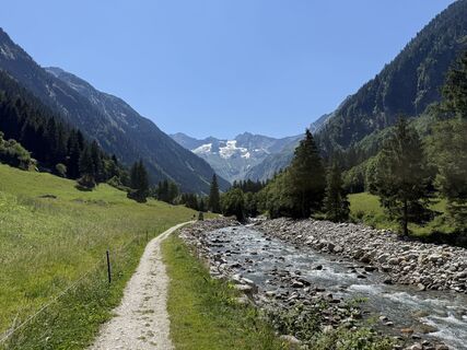 Fotografija s spletne strani Daniel Brehme na poti