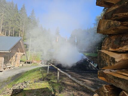 Schauköhlerei zum Köhlerfest