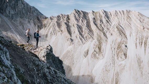 Wanderer vor dem Reither Kar