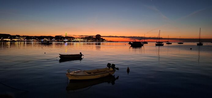 Fotografija s spletne strani Davor  Umag City Croatia.?? na poti