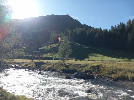 Fotografija s spletne strani Gerald Hecke na poti