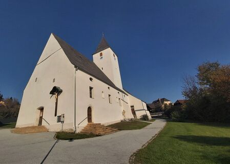 Marktkirche Vorau in der Ortsmitte_Vorau_Oststeiermark