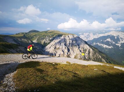 Auf der Schneealm, Blick auf die Zäunlwände