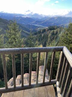 Foto da Halcsakj lungo il tour