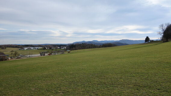 Aufstieg auf der Zufahrtsstraße