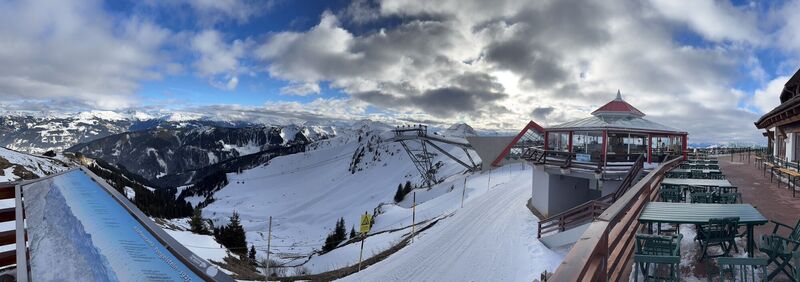 Fotografia z Juenger na trase