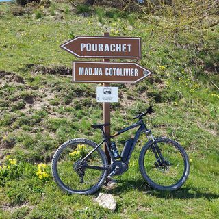 Abzweigung nach Madonna del Cotolivier